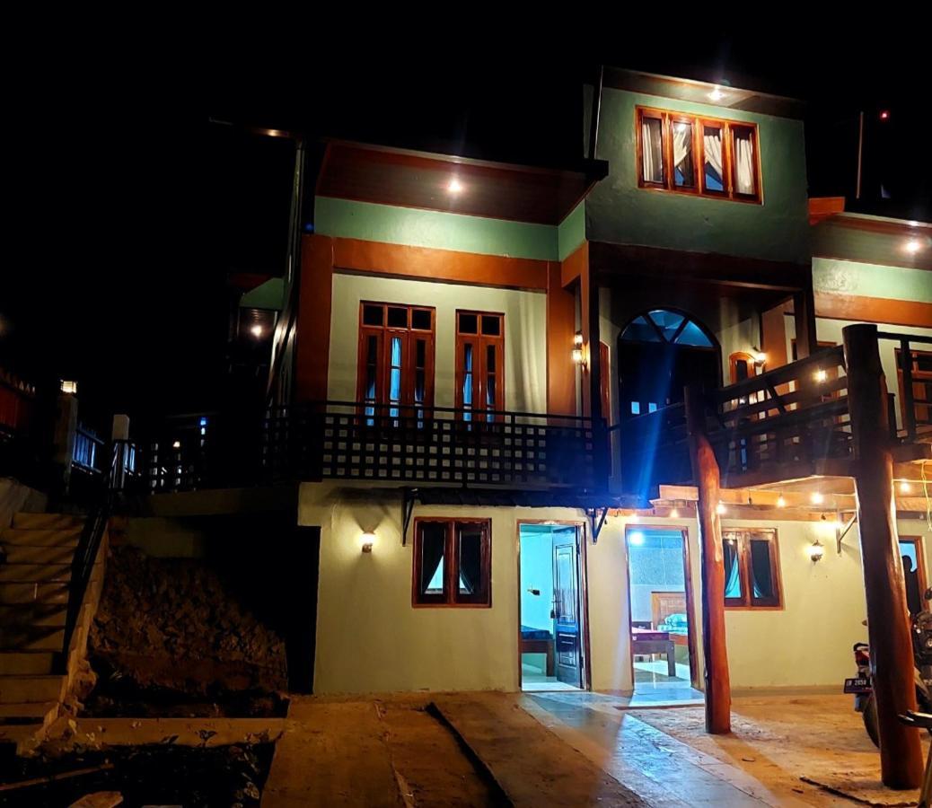 Kopa Hilltop - Family Guest Home Ruteng Kültér fotó
