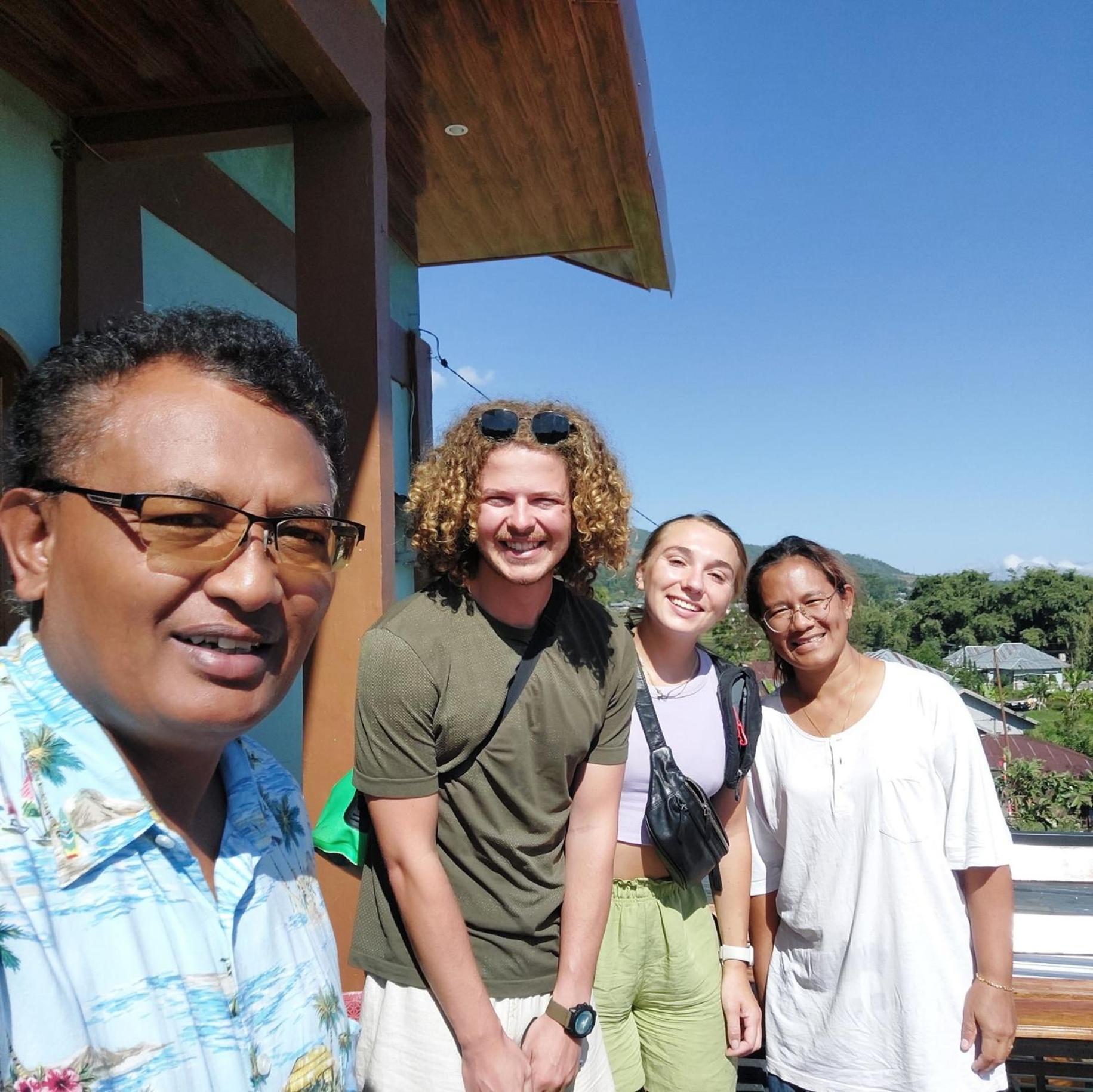 Kopa Hilltop - Family Guest Home Ruteng Kültér fotó